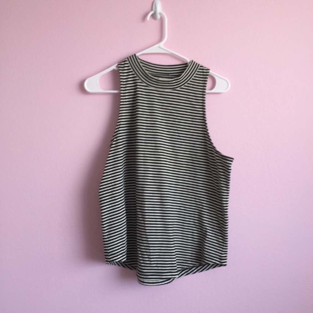 Madewell mock neck tank in b/w stripe size large